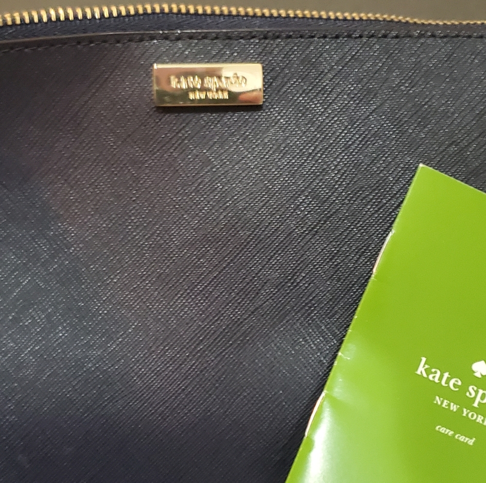 Kate Spade Purse New with Booklet